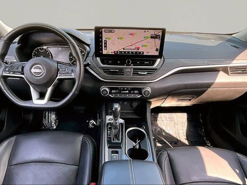 Used 2023 Nissan Altima 2.5 SL AWD/4WD image 9