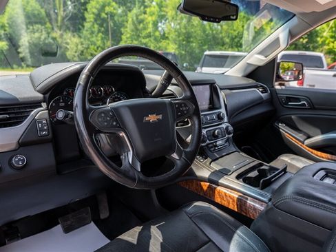 Used 2015 Chevrolet Tahoe LTZ AWD/4WD image 22