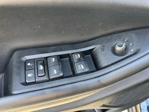 Used 2024 Jeep Grand Cherokee L Laredo image 21