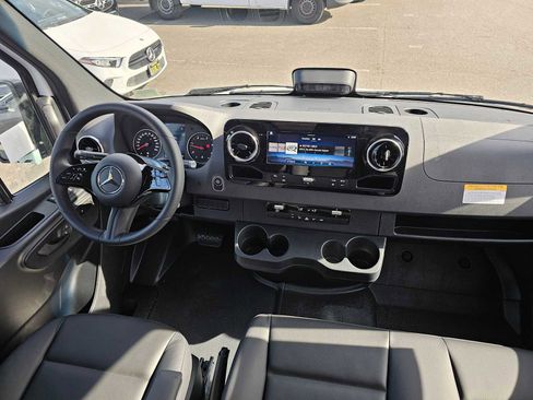 New 2026 Mercedes-Benz Sprinter 2500 image 14