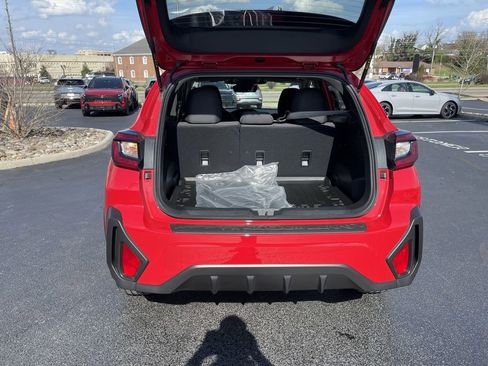 Used 2025 Subaru Crosstrek 2.0i Premium image 36