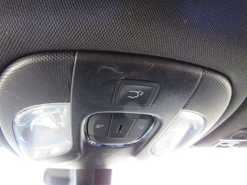 Used 2026 Jeep Compass Limited image 18