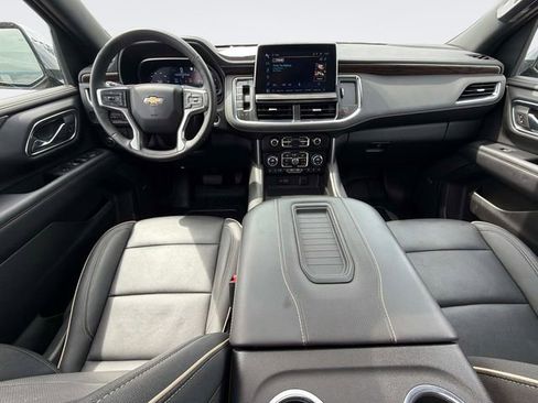 Used 2023 Chevrolet Tahoe Premier AWD/4WD image 19