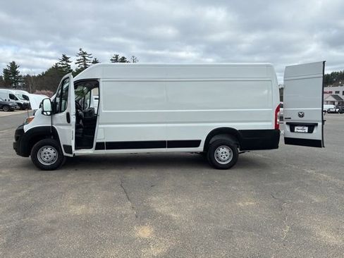 Used 2023 RAM ProMaster 3500 w/ Driver Convenience Group FWD image 14