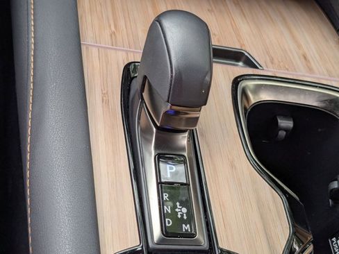 Used 2025 Lexus RX 350 Premium image 14