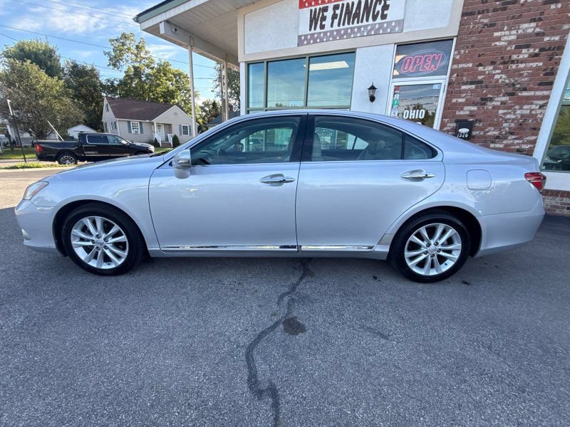 Used 2010 Lexus ES 350 w/ Preferred Accessory Package FWD image 8