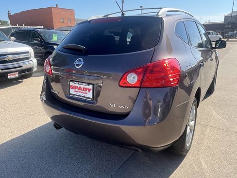 Used 2008 Nissan Rogue SL w/ Moonroof Pkg image 11