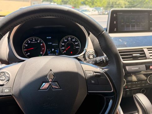 Used 2019 Mitsubishi Eclipse Cross SE AWD/4WD image 25