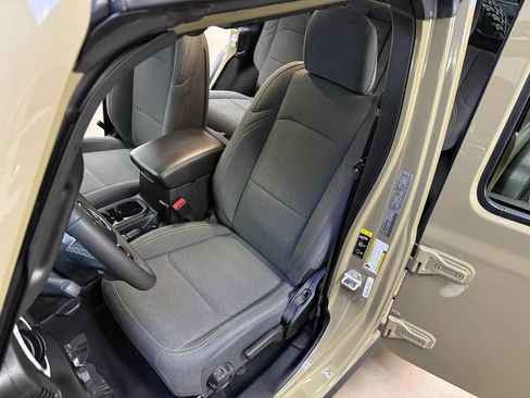 Used 2025 Jeep Wrangler Unlimited Sport S 4xe AWD/4WD image 14
