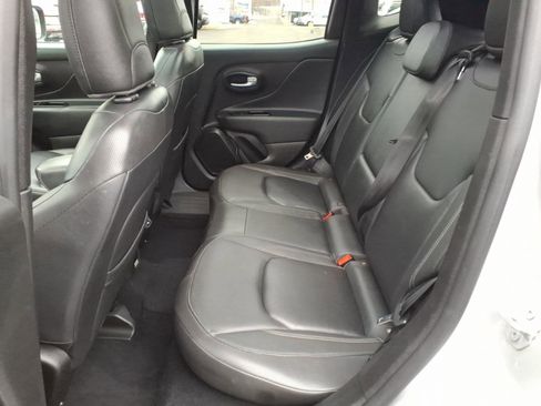 Certified 2020 Jeep Renegade Altitude image 8