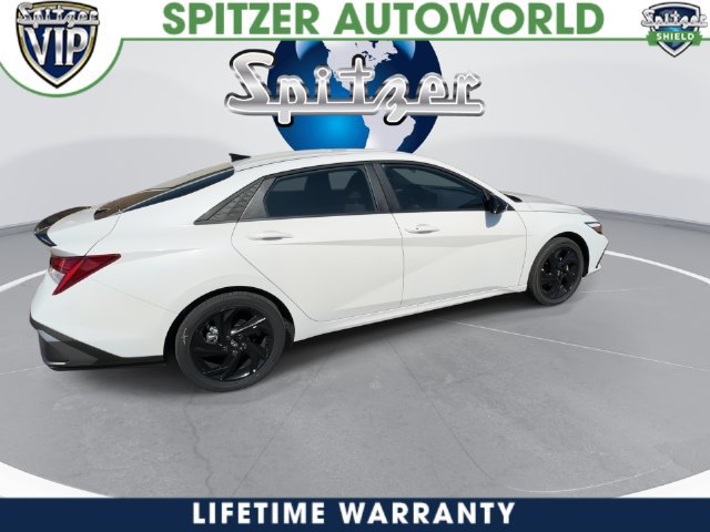 New 2026 Hyundai Elantra SEL FWD image 15