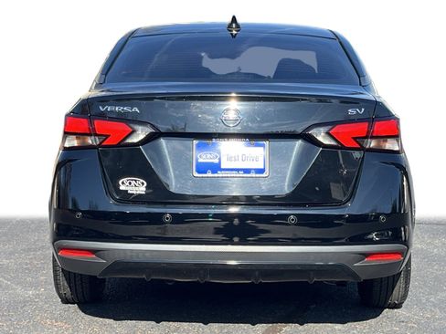 Used 2021 Nissan Versa SV image 19