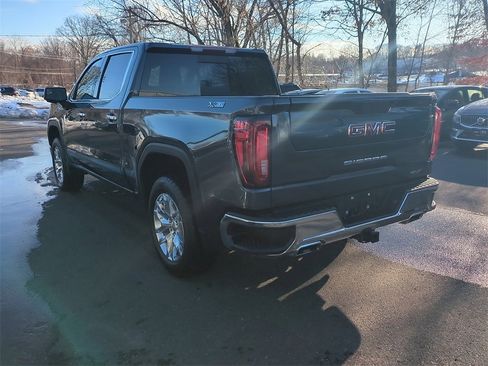 Used 2022 GMC Sierra 1500 SLT w/ SLT Premium Package image 7