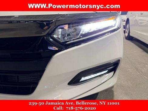 Used 2020 Honda Accord Sport image 9