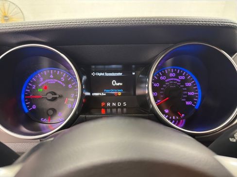 Used 2019 Ford Mustang GT Premium image 17