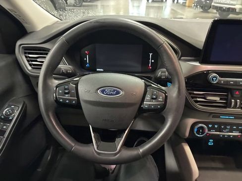 Used 2023 Ford Escape Active AWD/4WD image 28