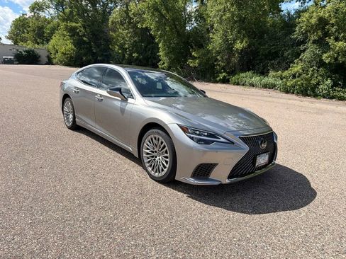 Certified 2024 Lexus LS 500 AWD w/ Interior Upgrade Package image 11