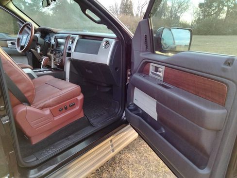 Used 2013 Ford F150 King Ranch w/ King Ranch Luxury Pkg image 18