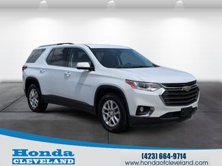 Used 2018 Chevrolet Traverse LT FWD video 1