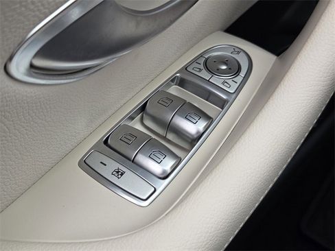Used 2023 Mercedes-Benz E 350 E 350 image 25