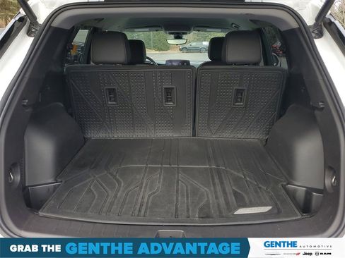 Used 2024 Chevrolet Blazer LT w/ Sound & Technology Package image 33