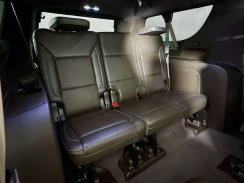 Used 2023 GMC Yukon XL Denali w/ Denali Reserve Package AWD/4WD image 30