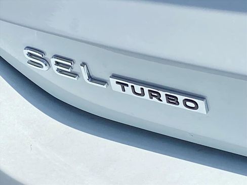 New 2026 Volkswagen Tiguan SEL R-Line image 6