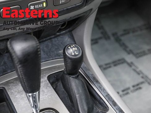 Used 2005 Toyota Land Cruiser image 22