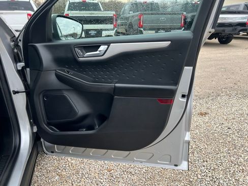 Used 2020 Ford Escape SEL image 20