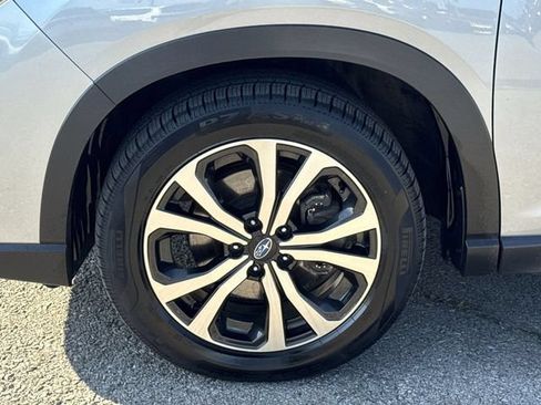 Used 2020 Subaru Forester Limited w/ Popular Package #3 AWD/4WD image 24