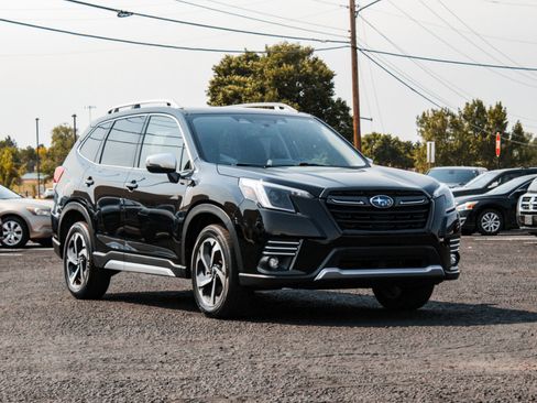 Used 2024 Subaru Forester Touring w/ Pop Package 2 AWD/4WD image 3