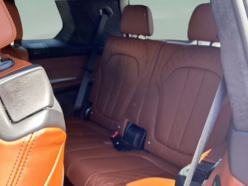 New 2026 BMW ALPINA XB7 AWD/4WD image 29