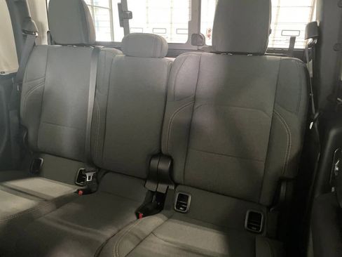 New 2025 Jeep Gladiator Willys image 12