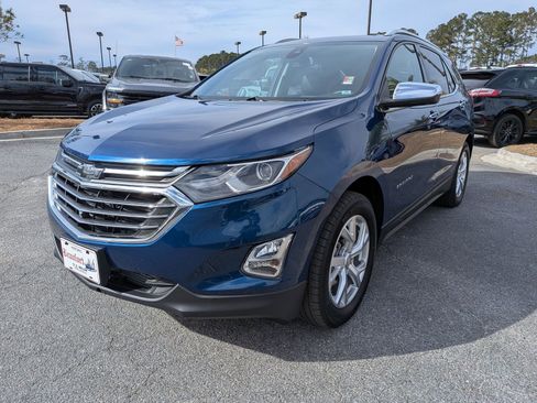 Used 2021 Chevrolet Equinox Premier image 8
