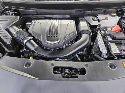 Used 2025 Buick Enclave Sport Touring image 30