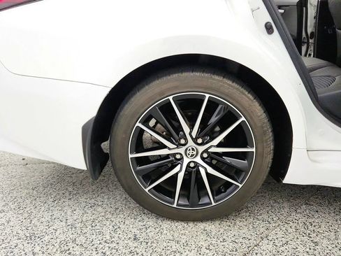Used 2023 Toyota Camry SE FWD image 13