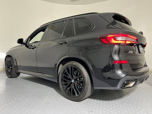 Used 2023 BMW X5 sDrive40i w/ Executive Package image 3