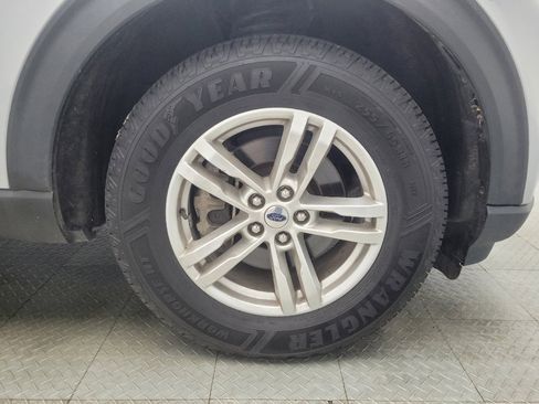 Used 2022 Ford Explorer 4WD image 31