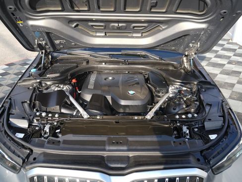 Used 2024 BMW 530i xDrive w/ Convenience Package image 71