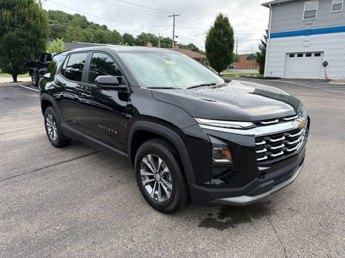 Used 2026 Chevrolet Equinox LT w/ Convenience Package II AWD/4WD image 7