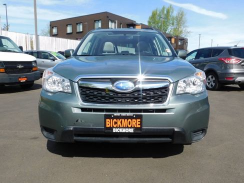 Used 2015 Subaru Forester 2.5i Premium w/ All-Weather Package AWD/4WD image 21