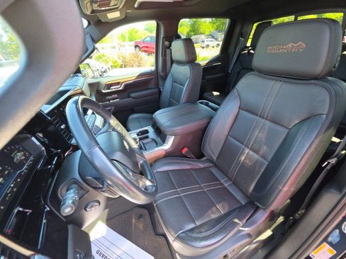 Used 2023 Chevrolet Silverado 1500 High Country AWD/4WD image 35