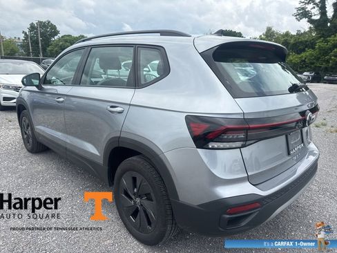 Used 2025 Volkswagen Taos S FWD image 3