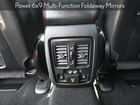 Used 2024 Dodge Durango GT image 24