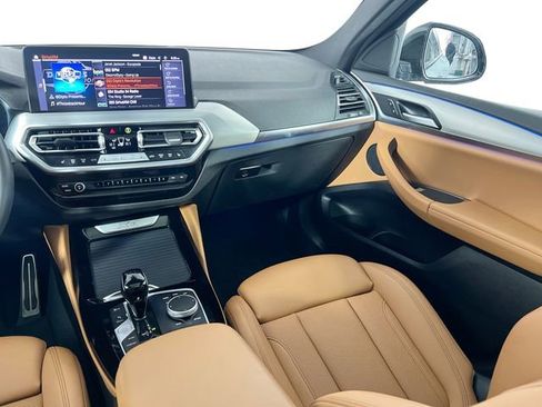 Used 2025 BMW X4 xDrive30i image 29