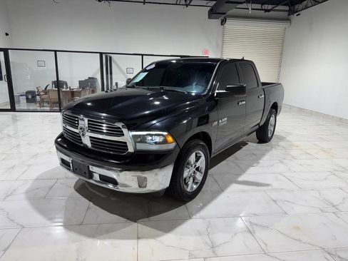 Used 2016 RAM 1500 Lone Star RWD image 1