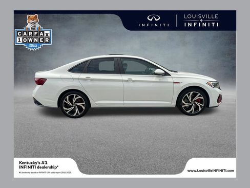 Used 2023 Volkswagen Jetta GLI Autobahn FWD image 1