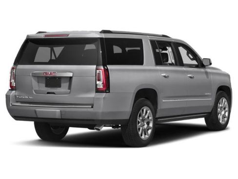 Used 2015 GMC Yukon XL Denali w/ Premium Package AWD/4WD image 5