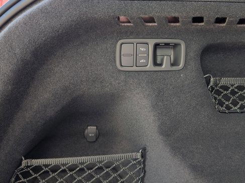 New 2025 Audi RS Q8 performance image 30