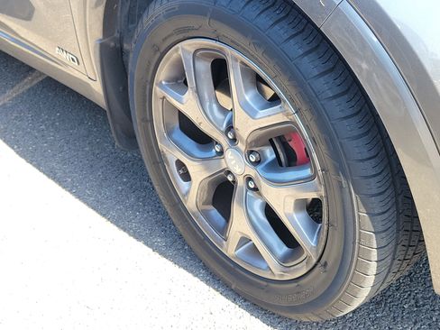 Used 2017 Kia Sorento SX AWD/4WD image 4
